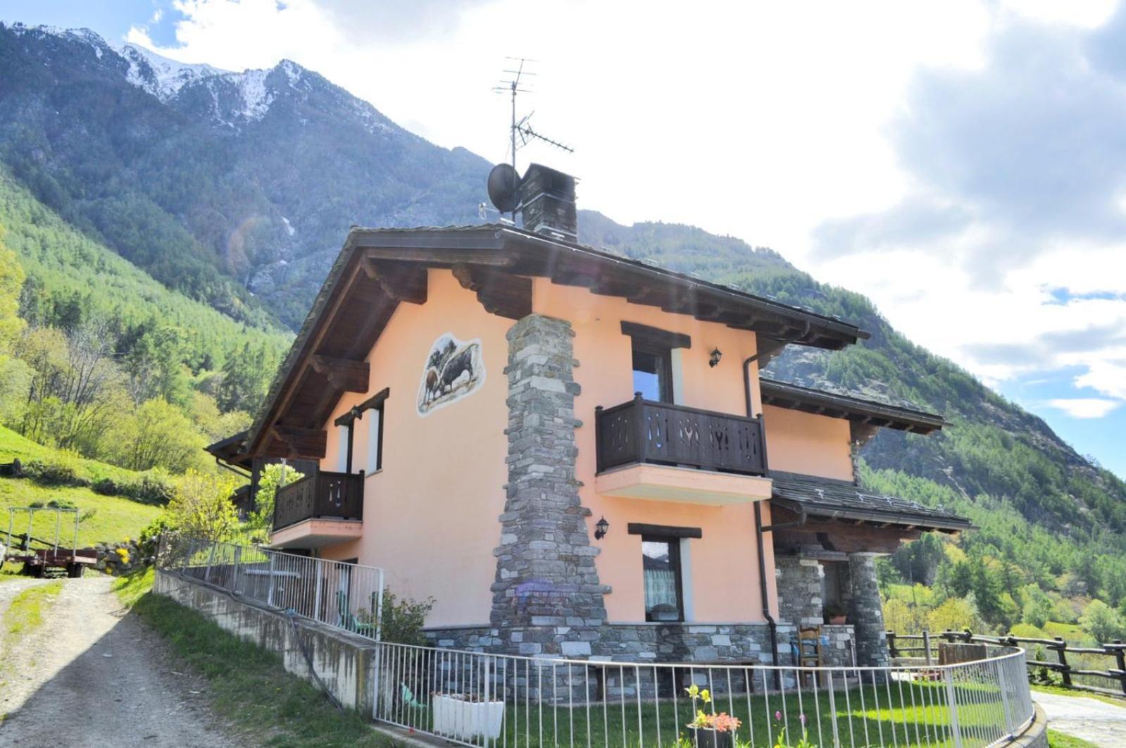 La Maison Rose Brissogne Buitenkant foto